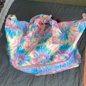 Luv Betsy  Over Night Bag